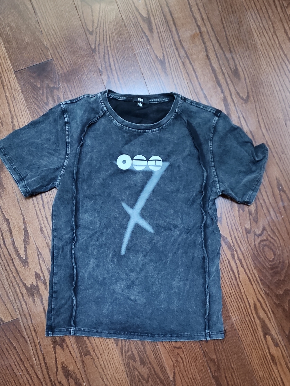 ARIRANG "7" Tour T Shirt